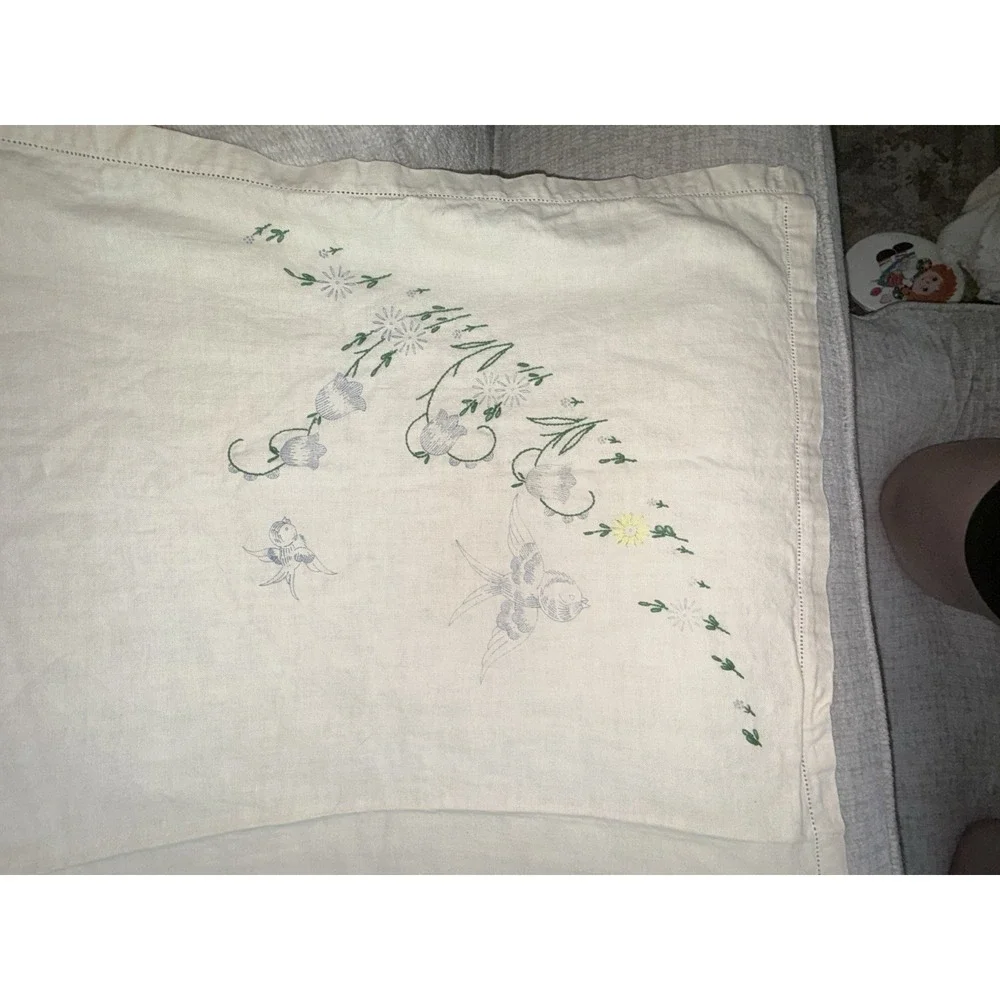 Vintage Hand Made Part Embroidered Stamped Tablecloth Flowers Bird 33 x 35